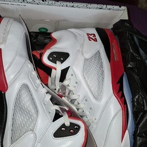 Jordan 5 Fire Red Size 12